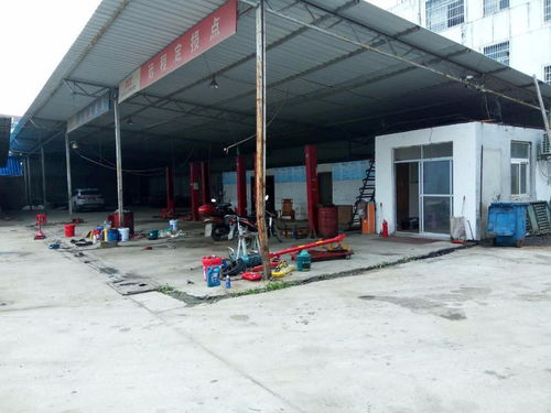 新洲龍騰大街一樓獨門獨院700㎡鋼結構廠房出租，適合汽修倉庫及二手車經銷